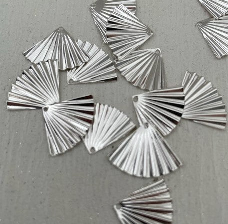 Brass Charm #21 Frilled Fan (2 Pieces) 15x20mm 1 Hole Bright Silver Colour Plated