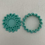 3D Printed Polymer Clay Cutter - 40mm Sunflower with Embosser 2PC Set