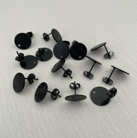 304 Stainless Steel Electrophoresis Black Colour 12mm Textured Circle Earring Post with Back 1 Hole Pair
